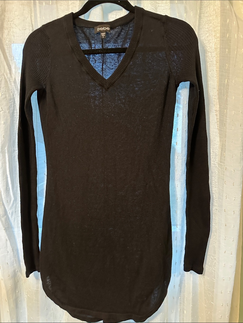 bebe Black V-Neck Long Sleeve Slim Knit Top
